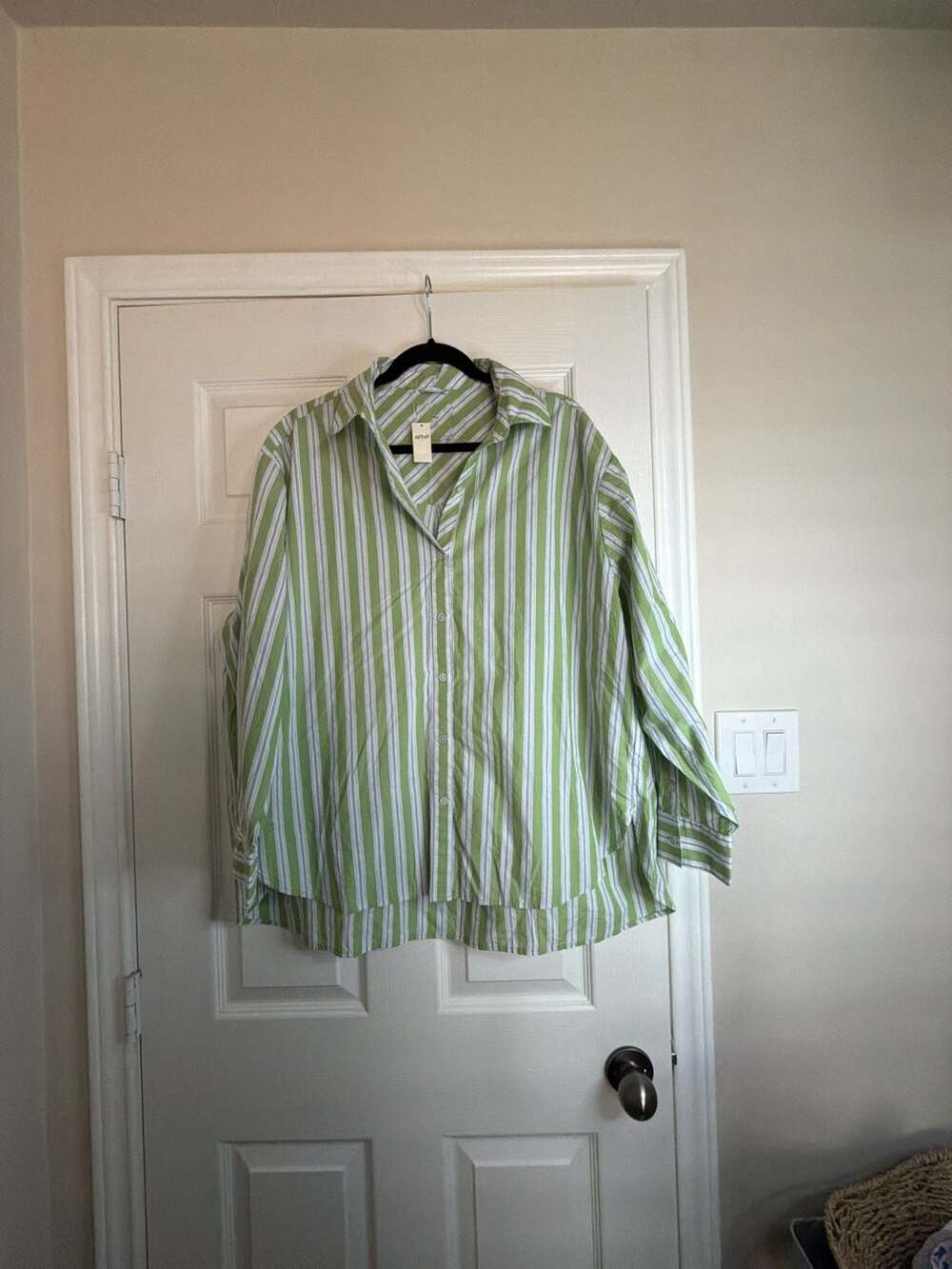 Aerie Good Day Button Down Shirt Size M Green Striped Long Sleeve